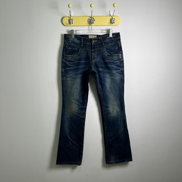 로리타진 스터드 세미 부츠컷 데님 팬츠 31