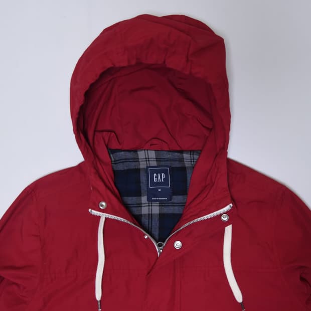GAP 빨간색 후드 바람막이 자켓 M