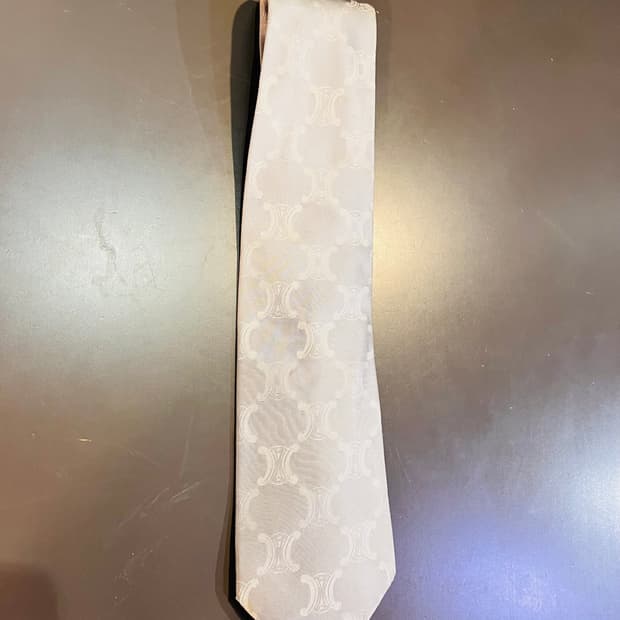 셀린느 트리오페 패턴 실크 넥타이 (이탈리아)