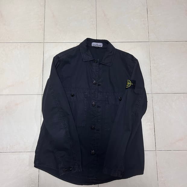 스톤 아일랜드 110WN 올드이펙트 오버셔츠 블랙 미디움