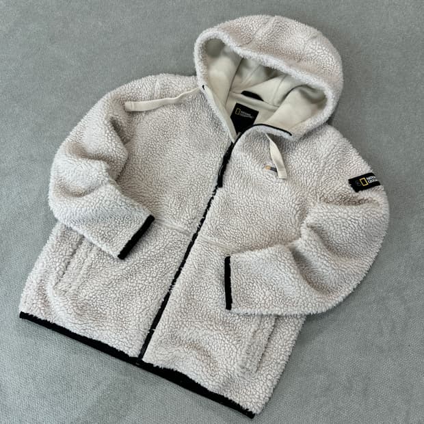 내셔널지오그래픽 뽀글이 후리스 아이보리 s