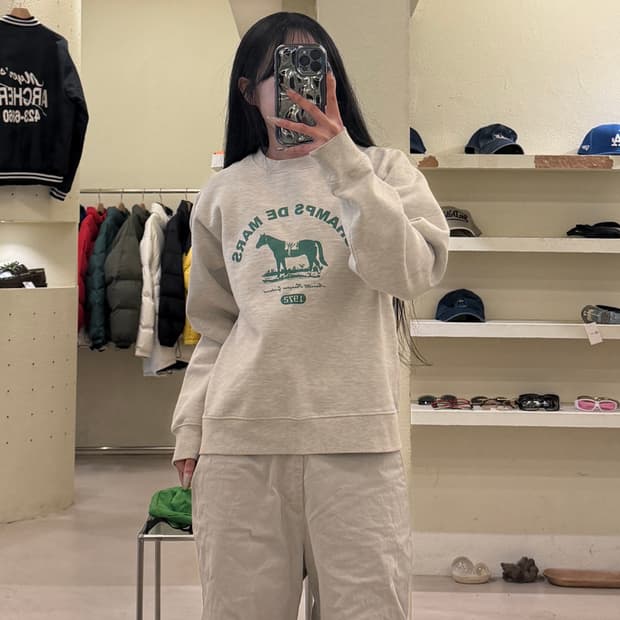 마리떼 프랑소와 저버 CHAMPS DE MARS 맨투맨 U1054