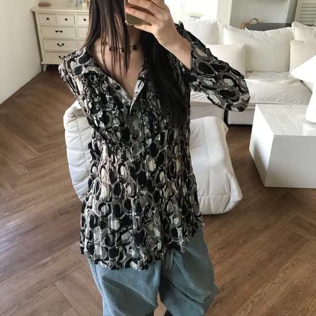 vintage pleats blouse