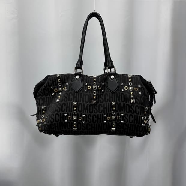 moschino