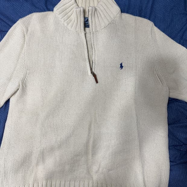 폴로 반집업 니트 L 사이즈