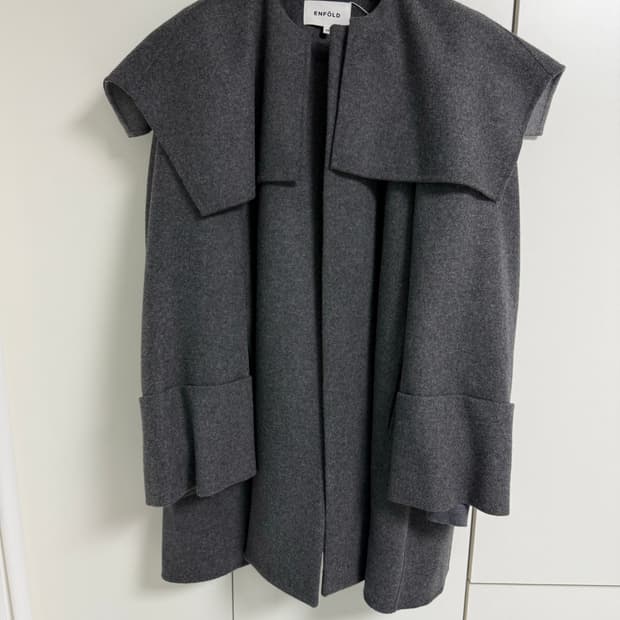 ENFOLD 엔폴드 A라인 카라 케이프코트