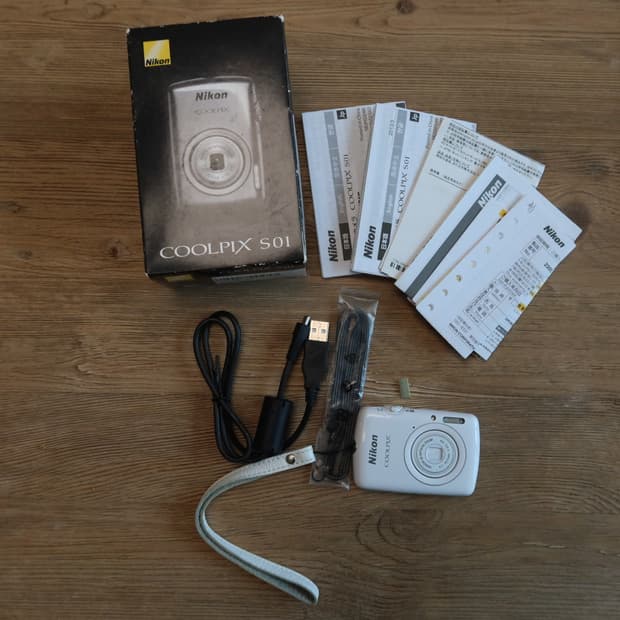 쿨픽스 s01 화이트 (풀박스)