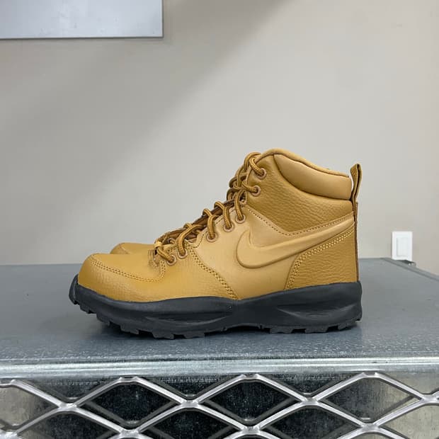 나이키 마노아 레더 위트 225