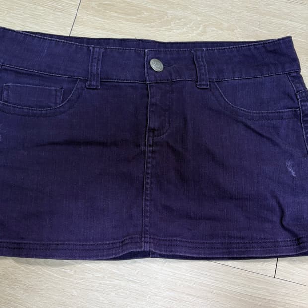 퍼플 워싱 데님 미니스커트