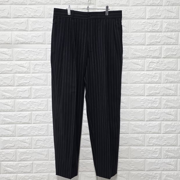 택포) 휴고보스 스트라이프 슬랙스 32인치 (세트