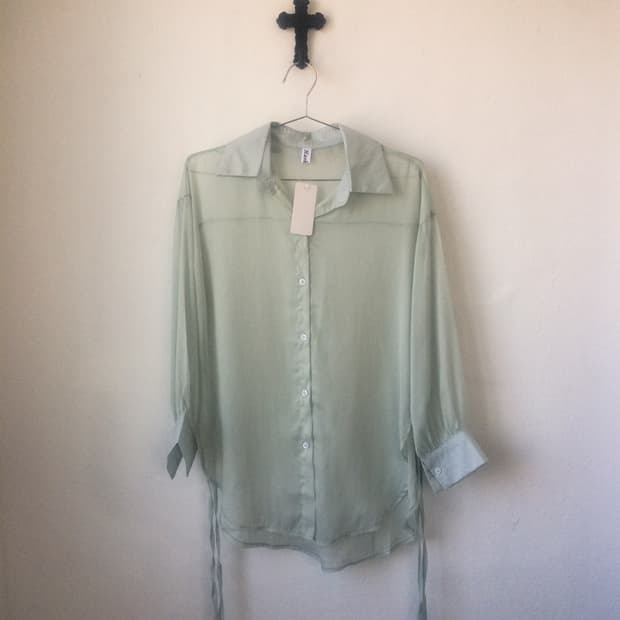 Side tied point see through shirt