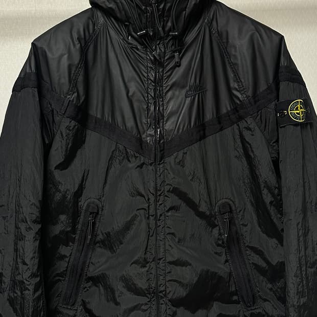 스톤아일랜드 x 나이키 윈드러너 무솔라 점퍼 M(105)