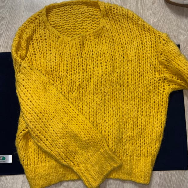 옐로우 병아리 니트