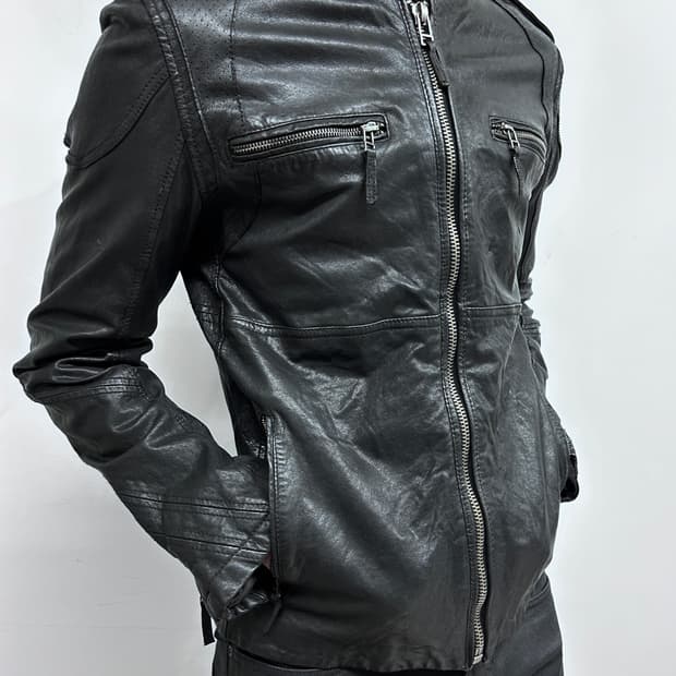 펀칭 판넬 램스킨 자켓