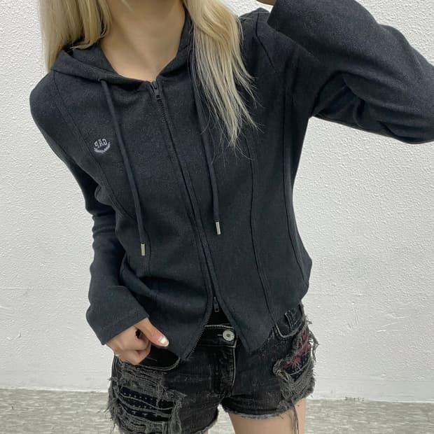  갭 딱붙핏 차콜 후드집업 M