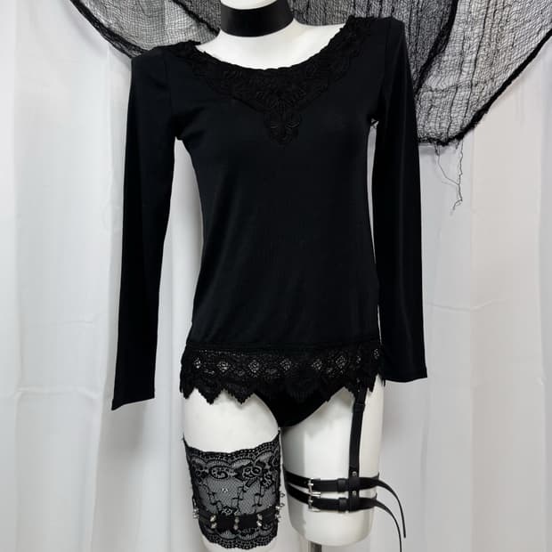 lace t-shirt