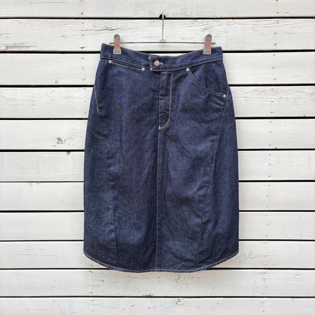 Levi’s 리바이스 엔지니어드진 데님 스커트