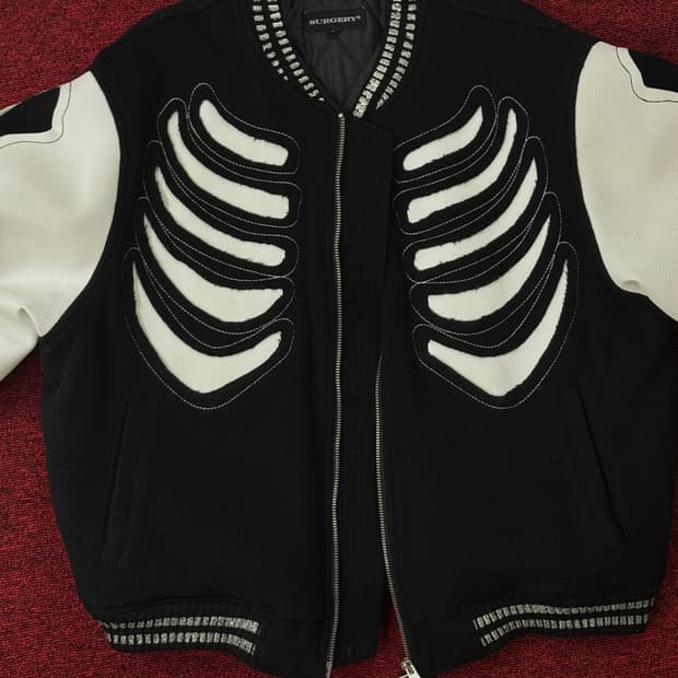 써저리 바시티 자켓 L