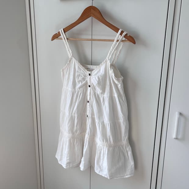 Hubson honey 화이트 펀칭 나시 원피스