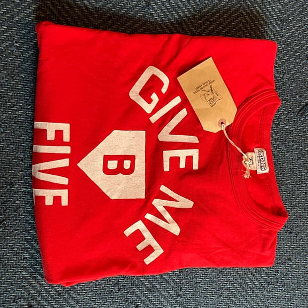[XL]콜랙트피시스  bdns give me five T-shirt