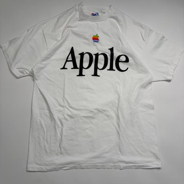 90s Apple Mac Tee (white)