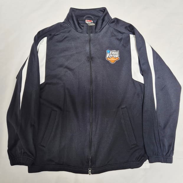 2010년 NCAA 파이널 투어 트레이닝 상의  팝니다 