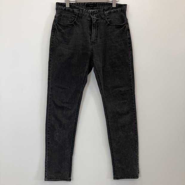 일꼬르소 흑청 레더패치 데님진 32 인치 