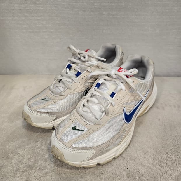 나이키 이니시에이터 운동화 245