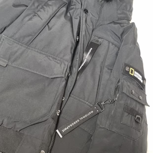 내셔널 지오그래픽 타루가 패딩 블랙 L 네셔널 지오그래픽