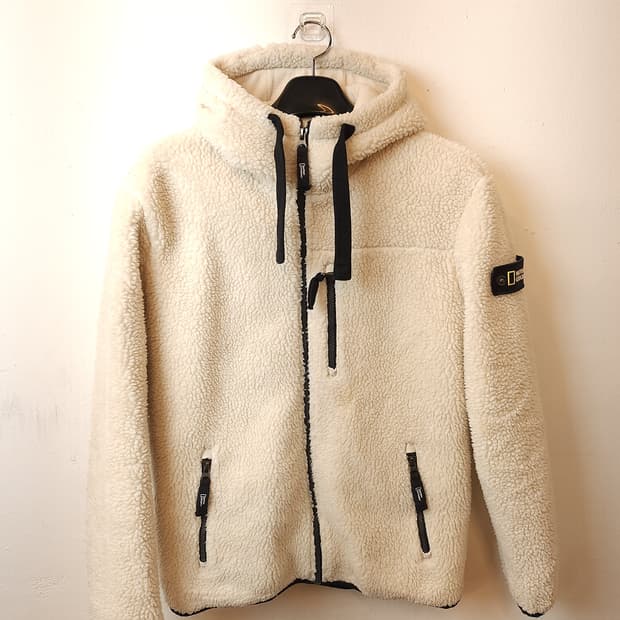 내셔널지오그래픽 뽀글이 후드 점퍼 100 L