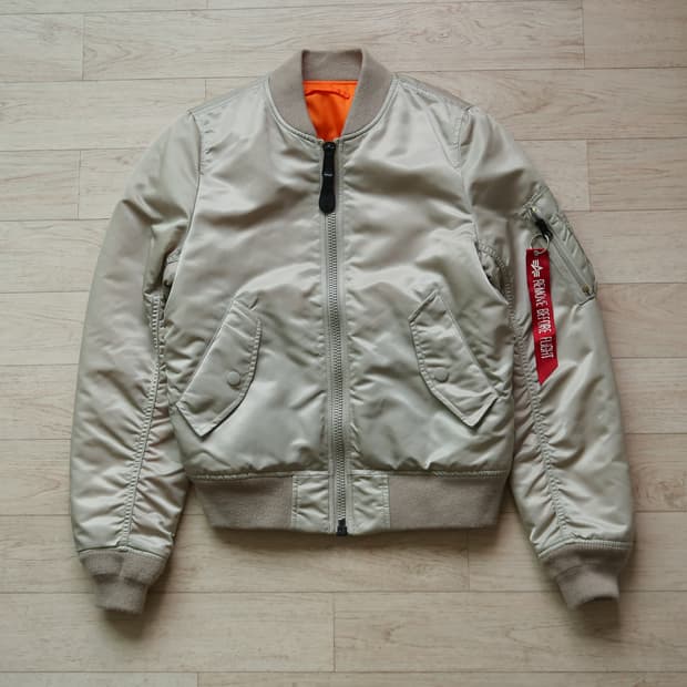 알파 인더스트리 MA-1 자켓