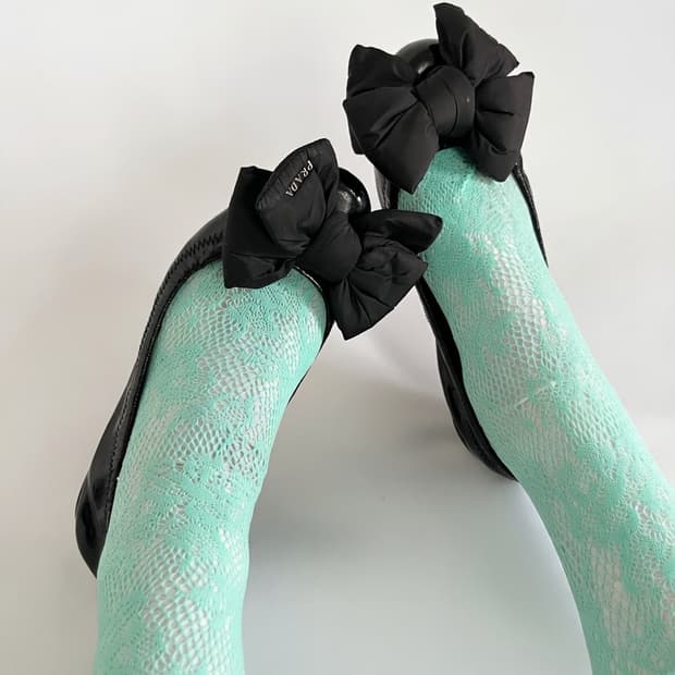 프라다 리본 플랫 슈즈