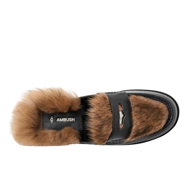 어그 엠부쉬 콜라보 페니로퍼 블랙