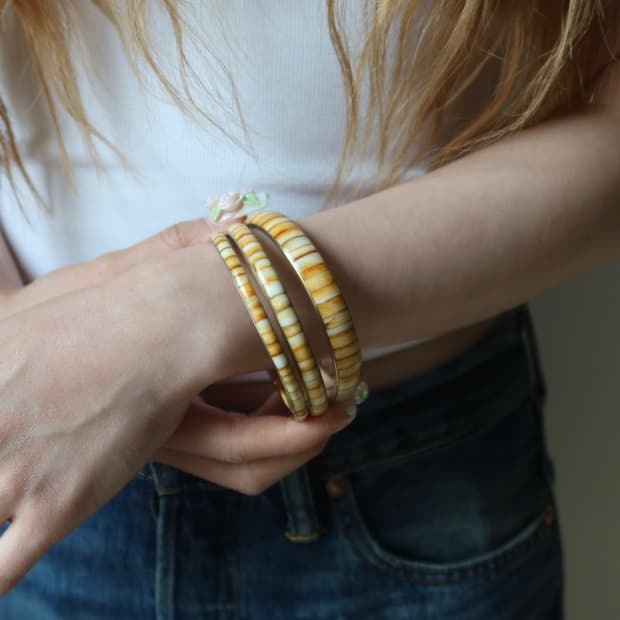 light brown line bangle set