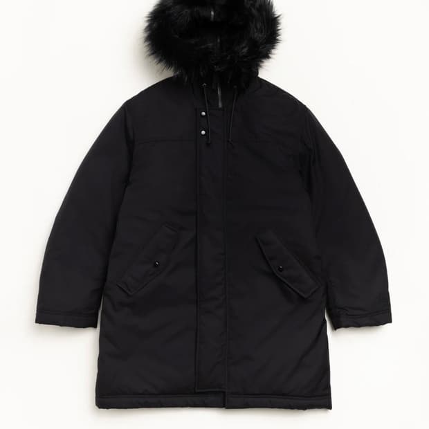 스투시 알파 인더스트리 윈터 파카 블랙