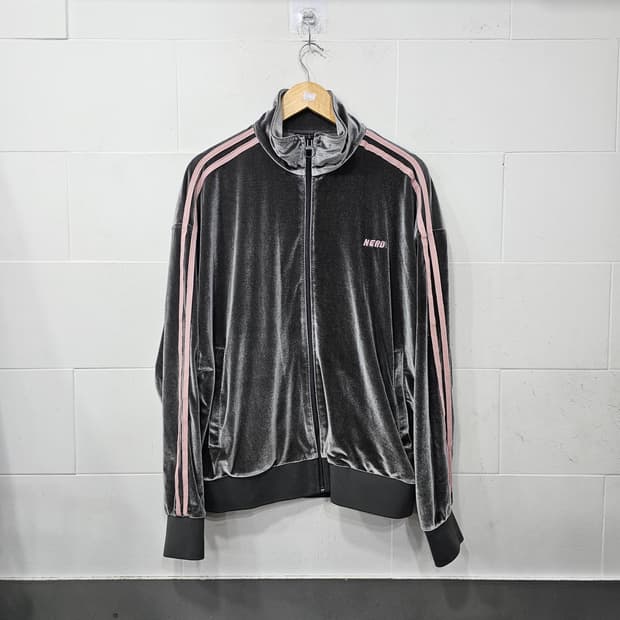 넬디 벨벳 져지