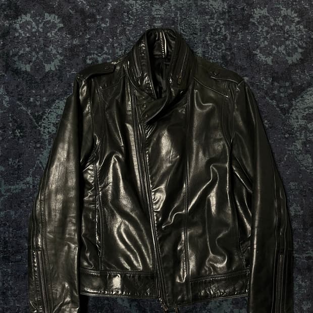 BLACK BARRETT 카우레더자켓