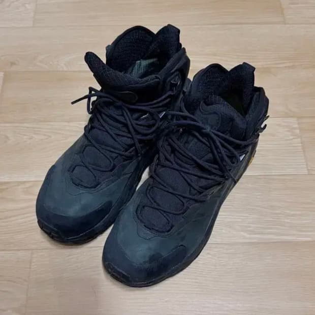 Hoka Kaha 2 Gore-Tex