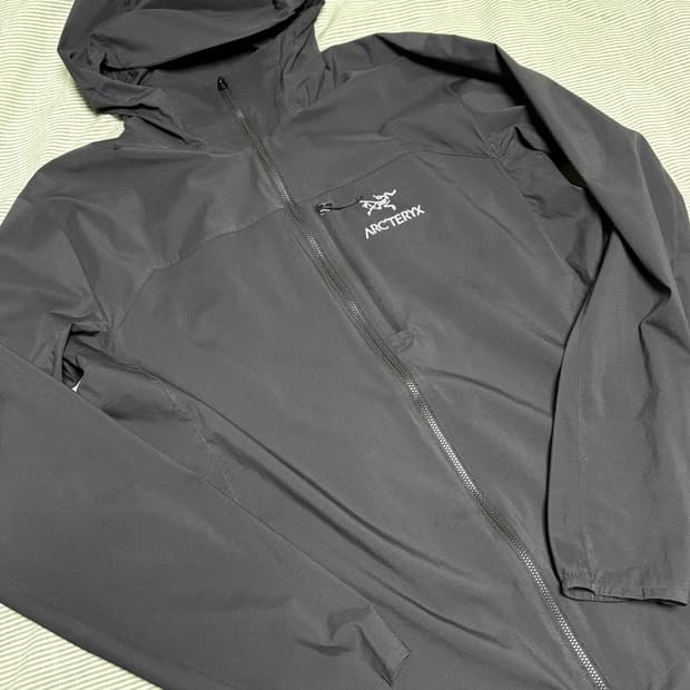 아크테릭스 스쿼미시 블랙