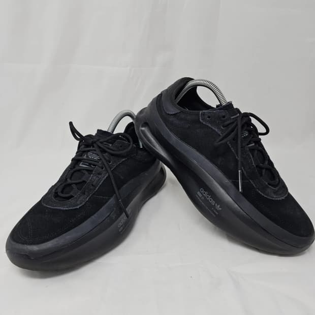 아디다스 올블랙 운동화 265mm