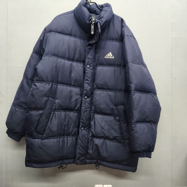 올드스쿨 아디다스 로고 덕다운 스트링 패딩 100(2XL)