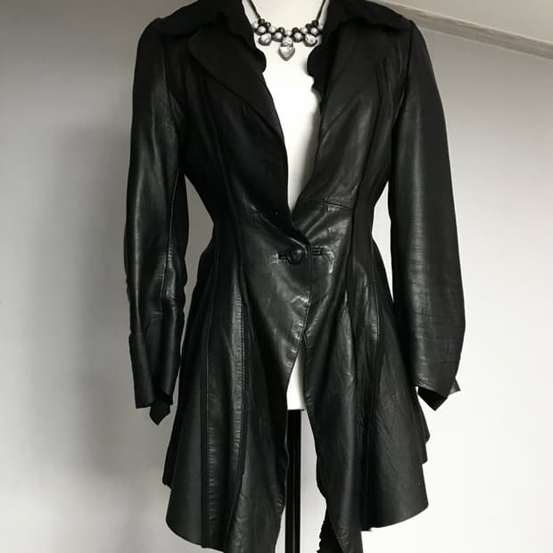 BLACK DRAPE LEATHER JACKET
