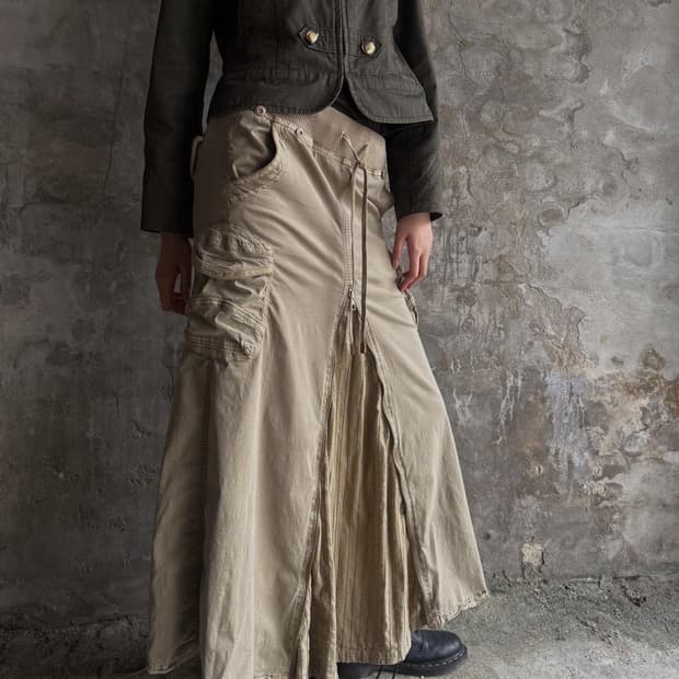 g.o.a Zippered Detail Long Skirt