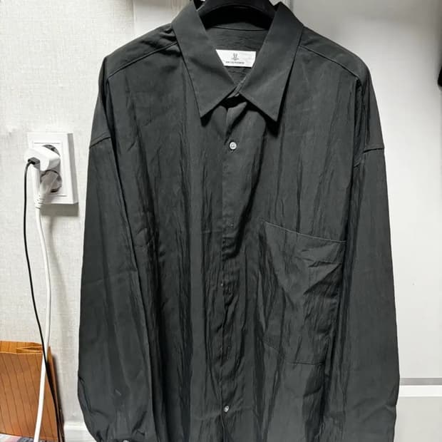 무료배송) 밈더워드로브 x 르마드 알앤 오버핏 포켓 셔츠 2 size