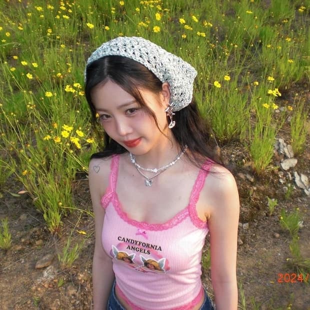 에즈이프켈리 ANGEL WINGS SLEEVELESS 핑크 나시