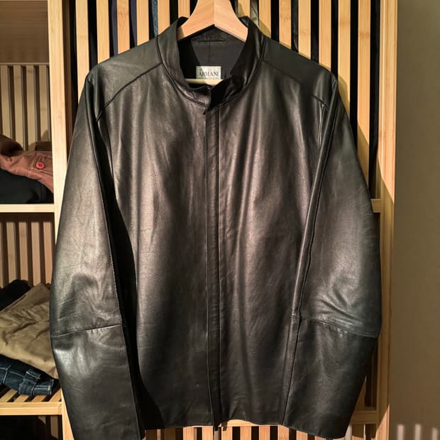 아르마니 꼴레지오니 램스킨 가죽 자켓