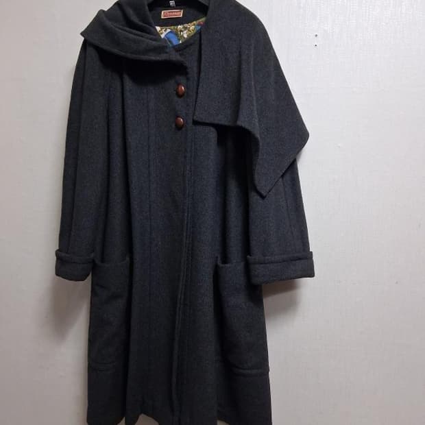 일본빈티지 엘레강스 부띠크 폴랜드산 케이프카라 플레어 코트 77까지 프리