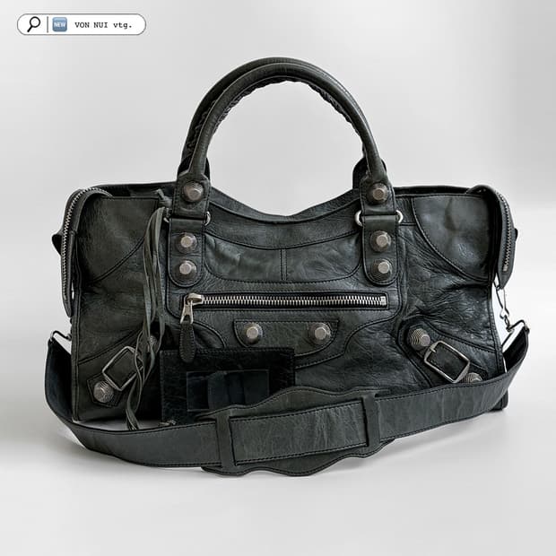 발렌시아가 시티백 자이언트 파트타임 판매합니다.