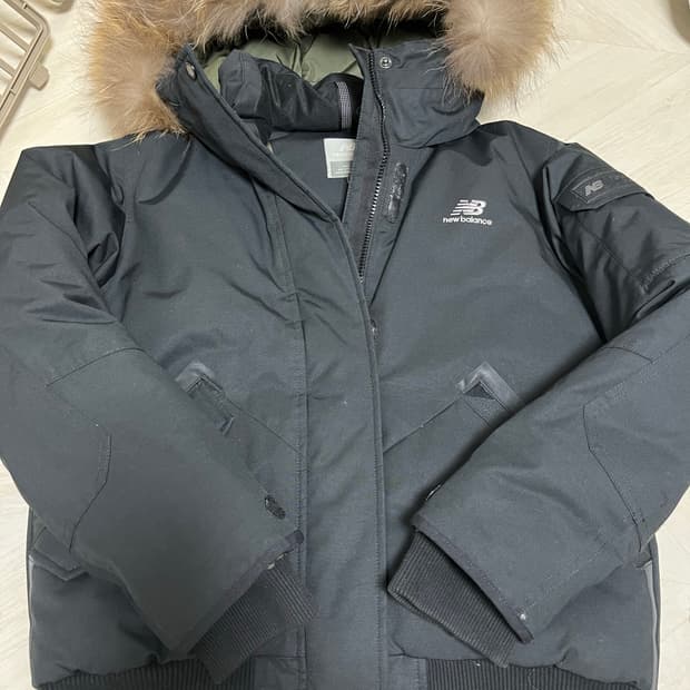 뉴발란스 키즈 패딩