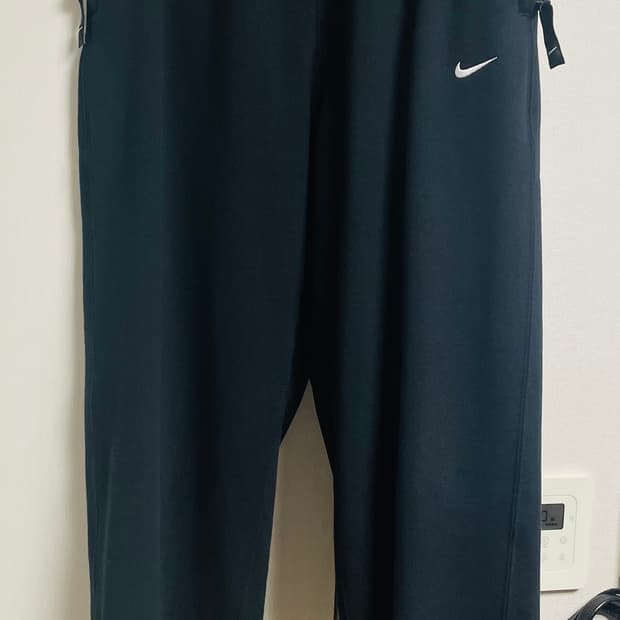 나이키 솔로 스우시 스웻팬츠 2종